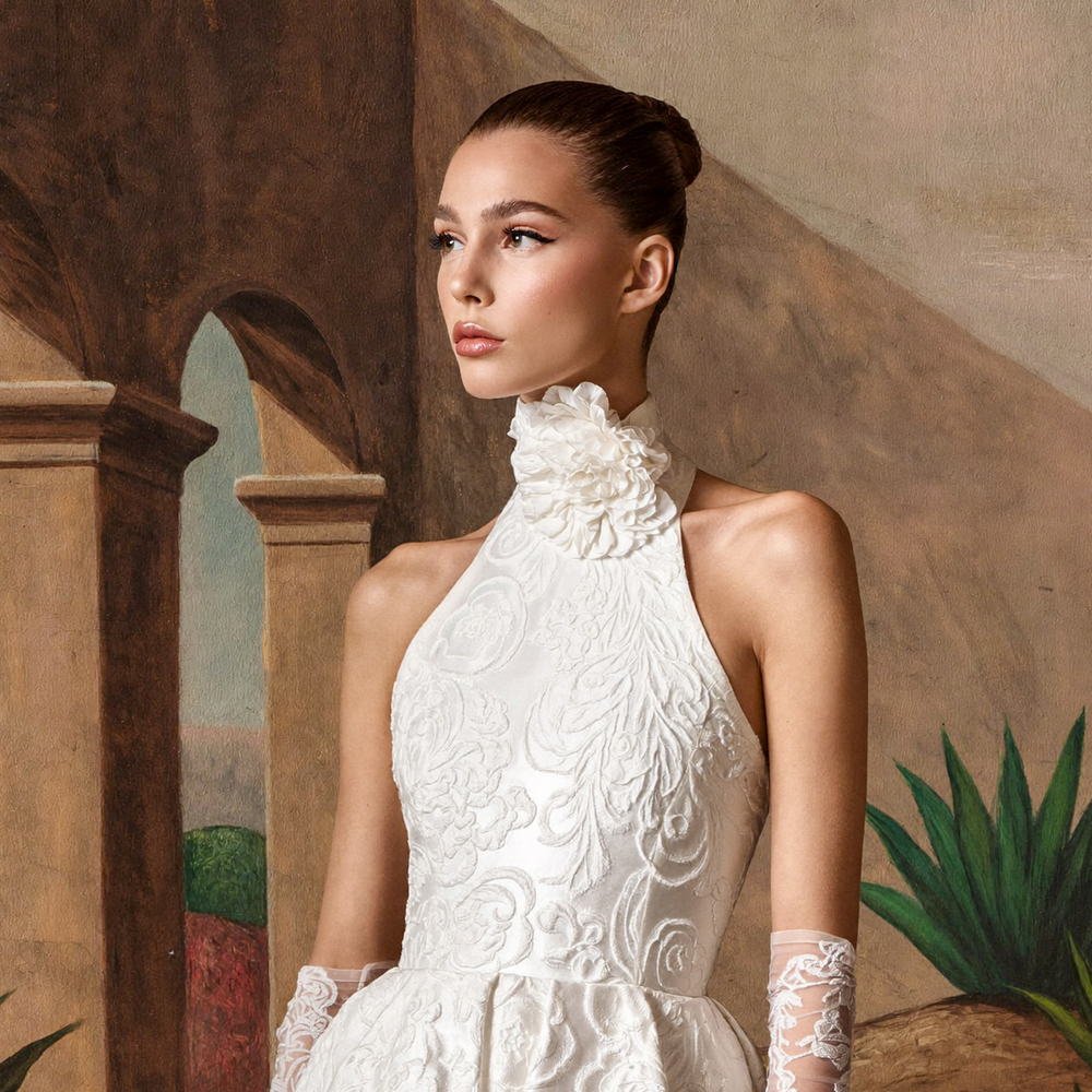 Lace gloves and embroidered bodice, The Golden Renaissance