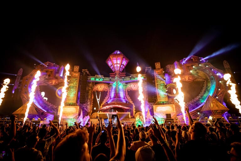Event photographer Doha portfolio — concert and corporate photography — photograph 25