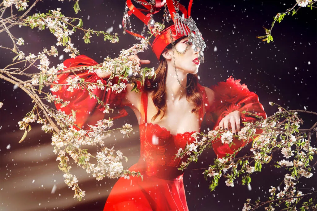 Creative Fashion Photography by Ghassen Oueslati, Artistic Expressions in Doha's Fashion Scene