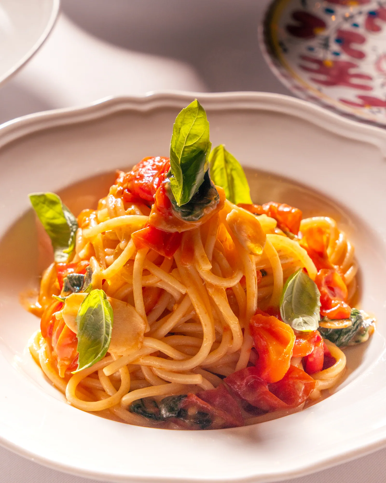 Spaghetti pomodoro at Carbone Doha photographed close at the table