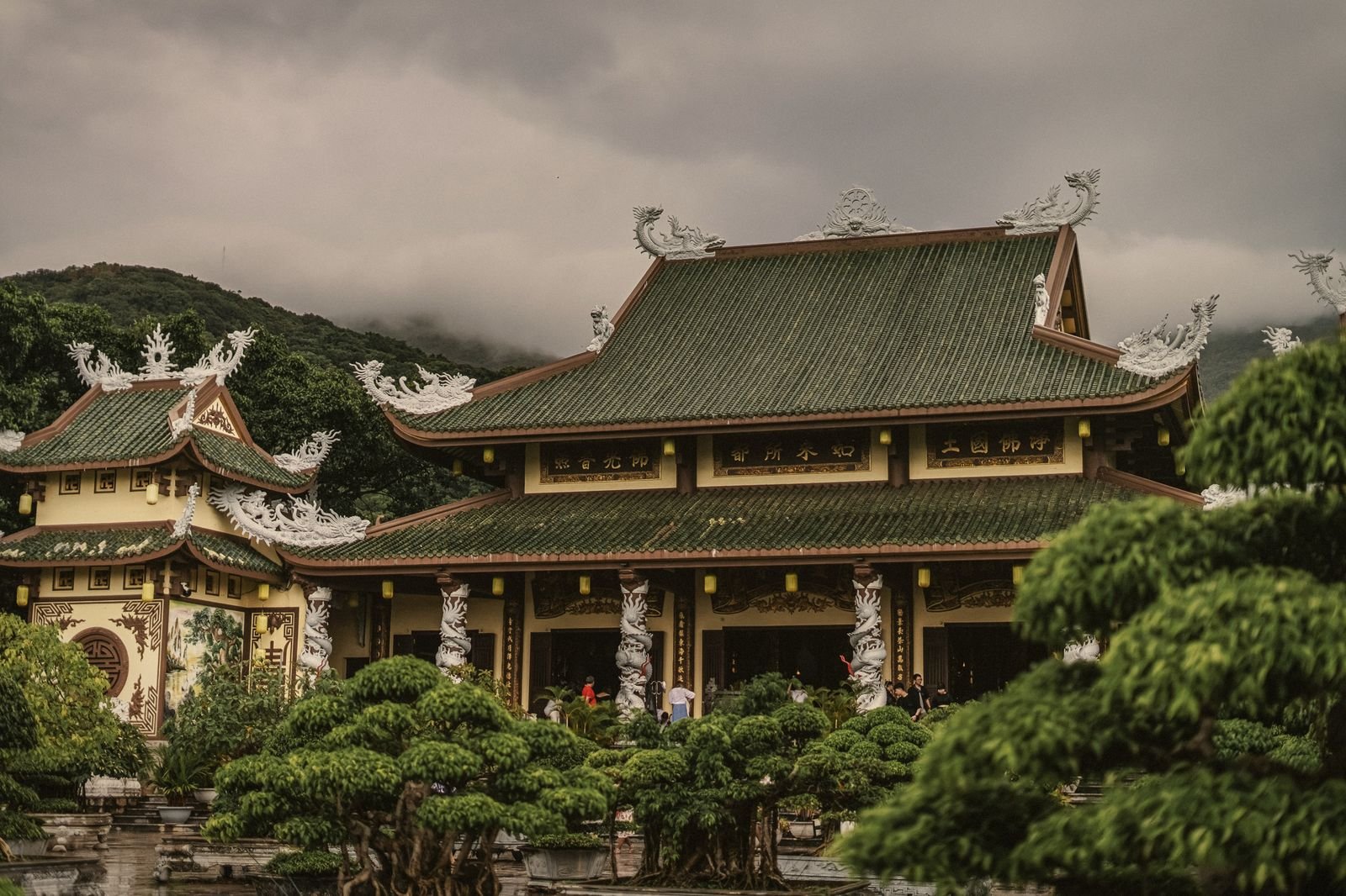 Linh Ung Pagoda roofs under cloud on the Son Tra peninsula